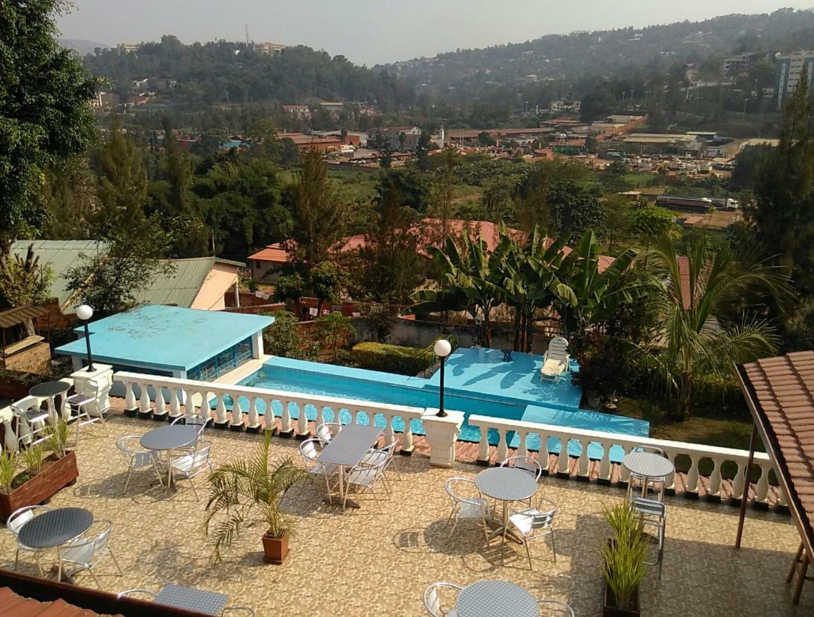 Hotel Restaurant Hellenique Appartements Kigali Eksteriør billede